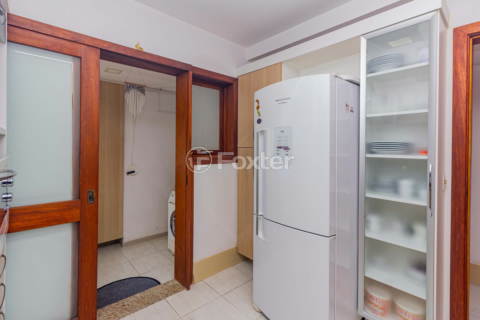 Image 32 - 856532