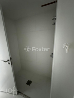 Image 3 - 856603