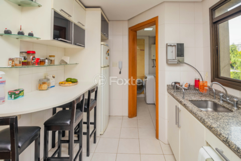 Image 20 - 856676