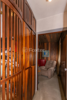 Image 33 - 856693