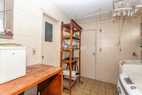 Image 52 - 856693