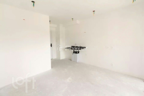 Image 3 - 856755
