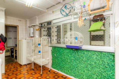 Image 38 - 856799