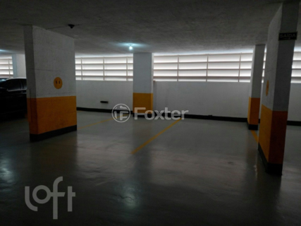 Image 5 - 856819