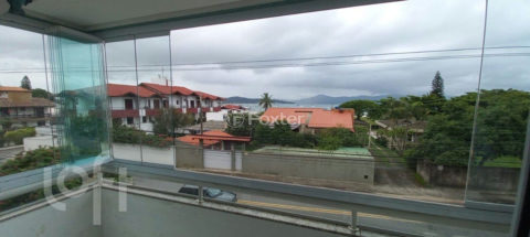 Image 13 - 856826