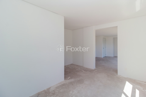 Image 32 - 856895