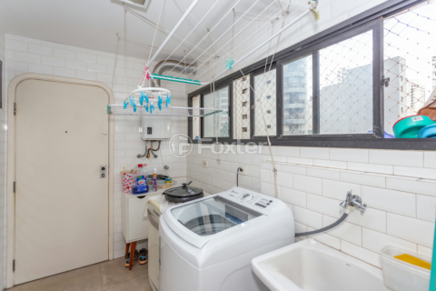 Image 60 - 856952