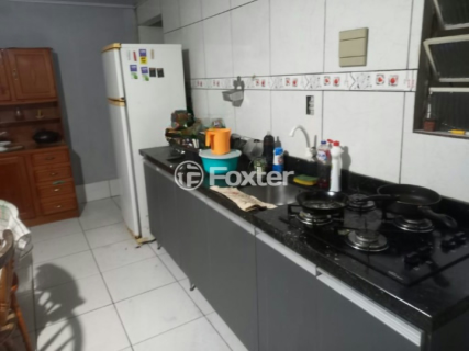 Image 3 - 857368