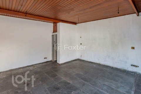 Image 21 - 857486