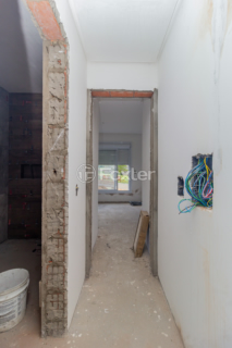 Image 6 - 857545