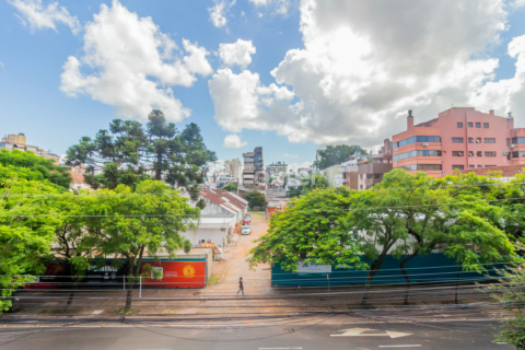Image 3 - 857557