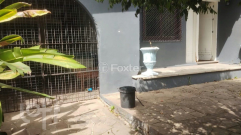 Image 3 - 857563