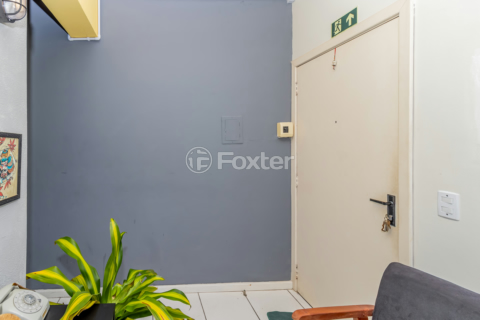 Image 7 - 857572