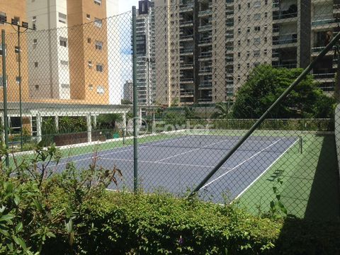 Image 14 - 857684