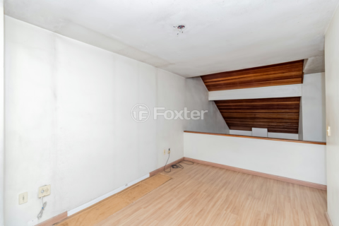 Image 31 - 857734