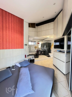 Image 31 - 857735