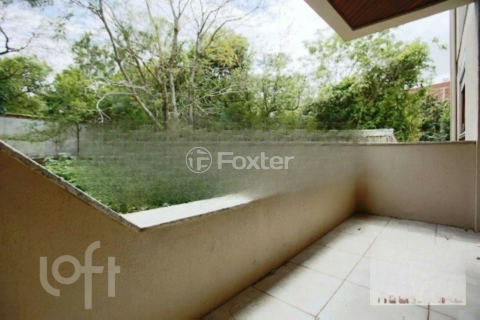 Image 10 - 857805