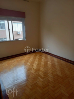Image 7 - 857850