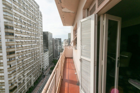 Image 13 - 857871