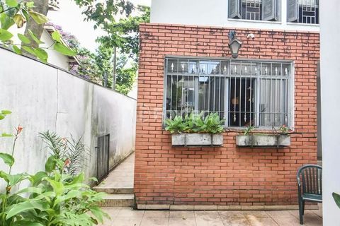 Image 34 - 857876