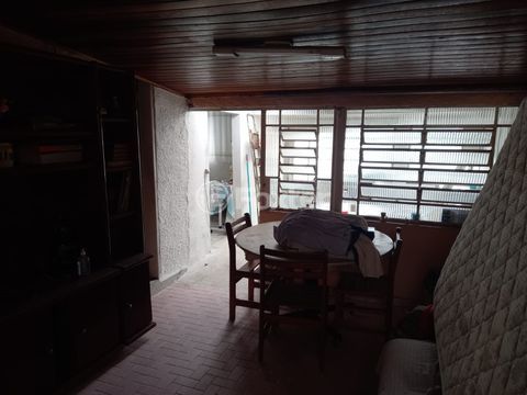 Image 8 - 857908