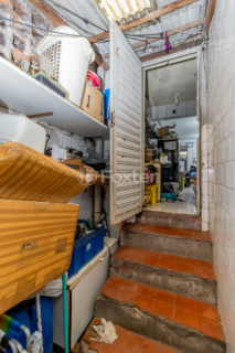 Image 31 - 858053