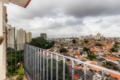 Image 6 - 858057