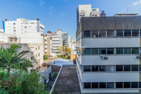 Image 5 - 858065