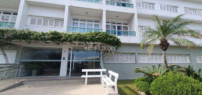 Image 1 - 858140