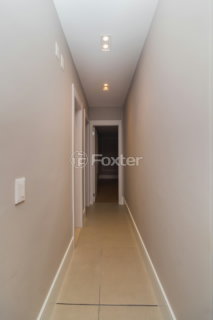 Image 7 - 858162