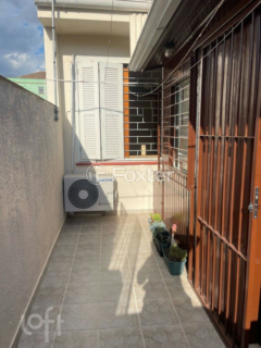 Image 19 - 858169