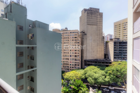 Image 5 - 858184