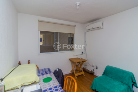 Image 1 - 858195