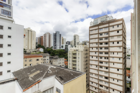 Image 17 - 858197