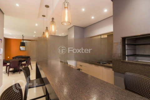 Image 36 - 858272