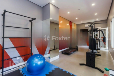 Image 27 - 858273