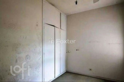 Image 8 - 858277