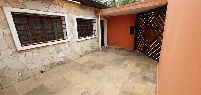 Image 9 - 858417