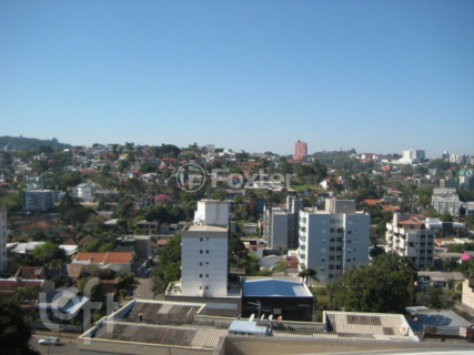 Image 4 - 858498