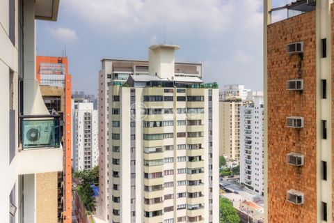 Image 6 - 858527