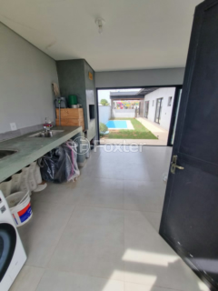 Image 5 - 858603