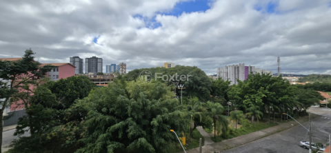 Image 8 - 858629