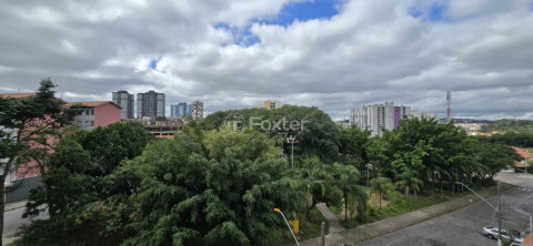 Image 8 - 858630