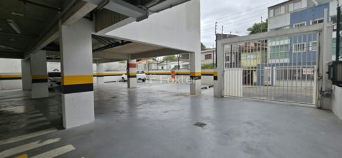 Image 31 - 858631