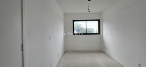 Image 6 - 858632