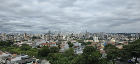 Image 5 - 858637