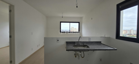 Image 1 - 858640