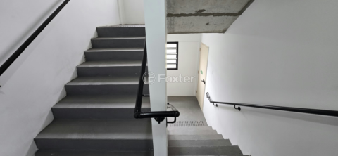 Image 9 - 858641