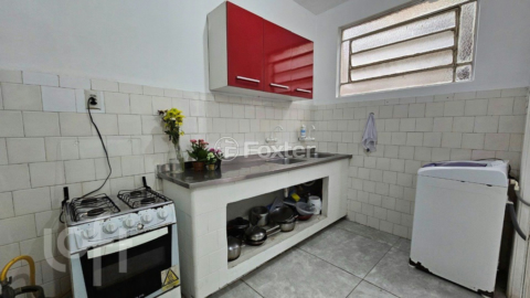 Image 9 - 858652