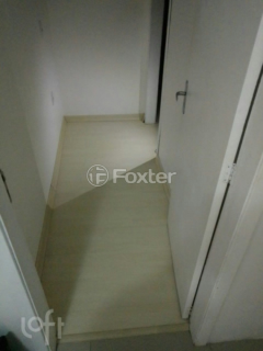 Image 5 - 858667